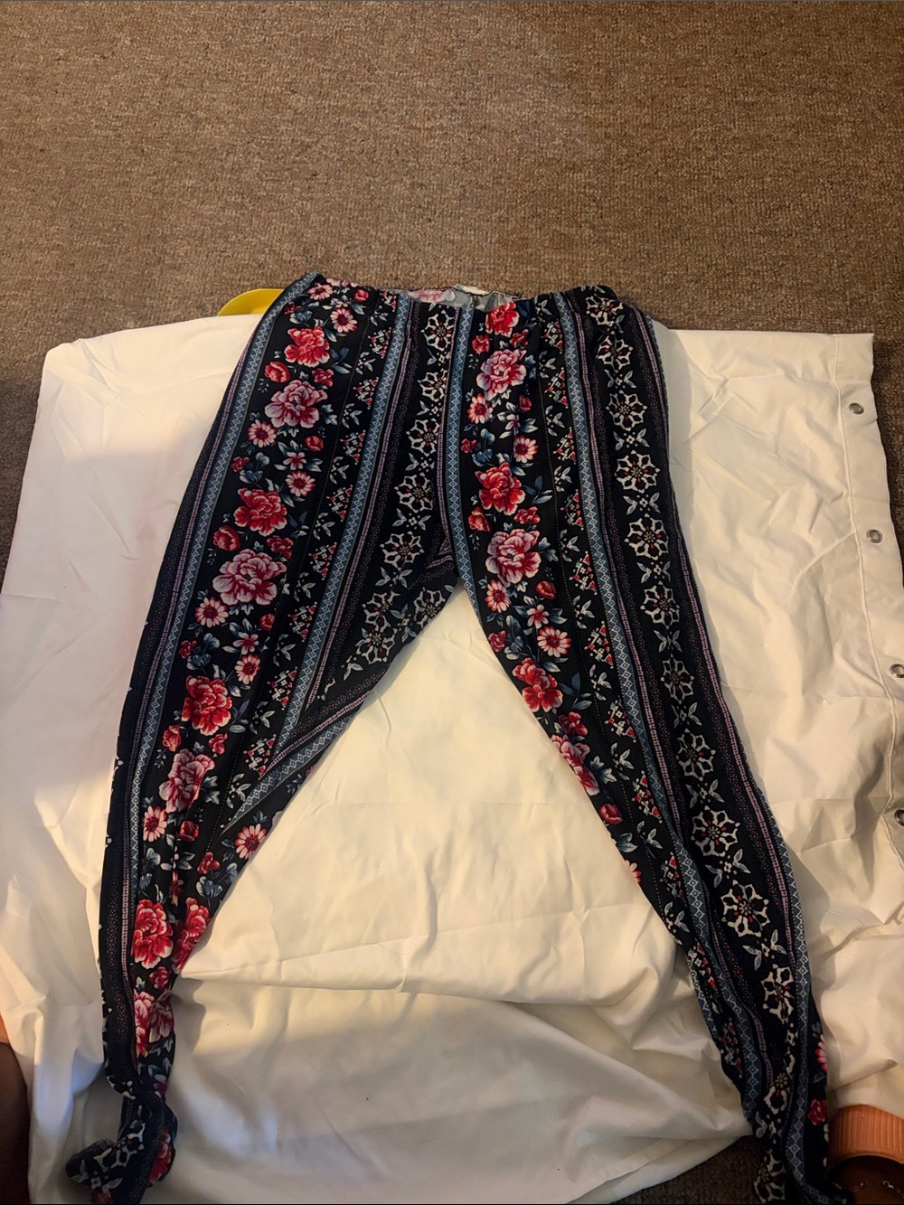 Floral Tie-Hem Navy Leggings